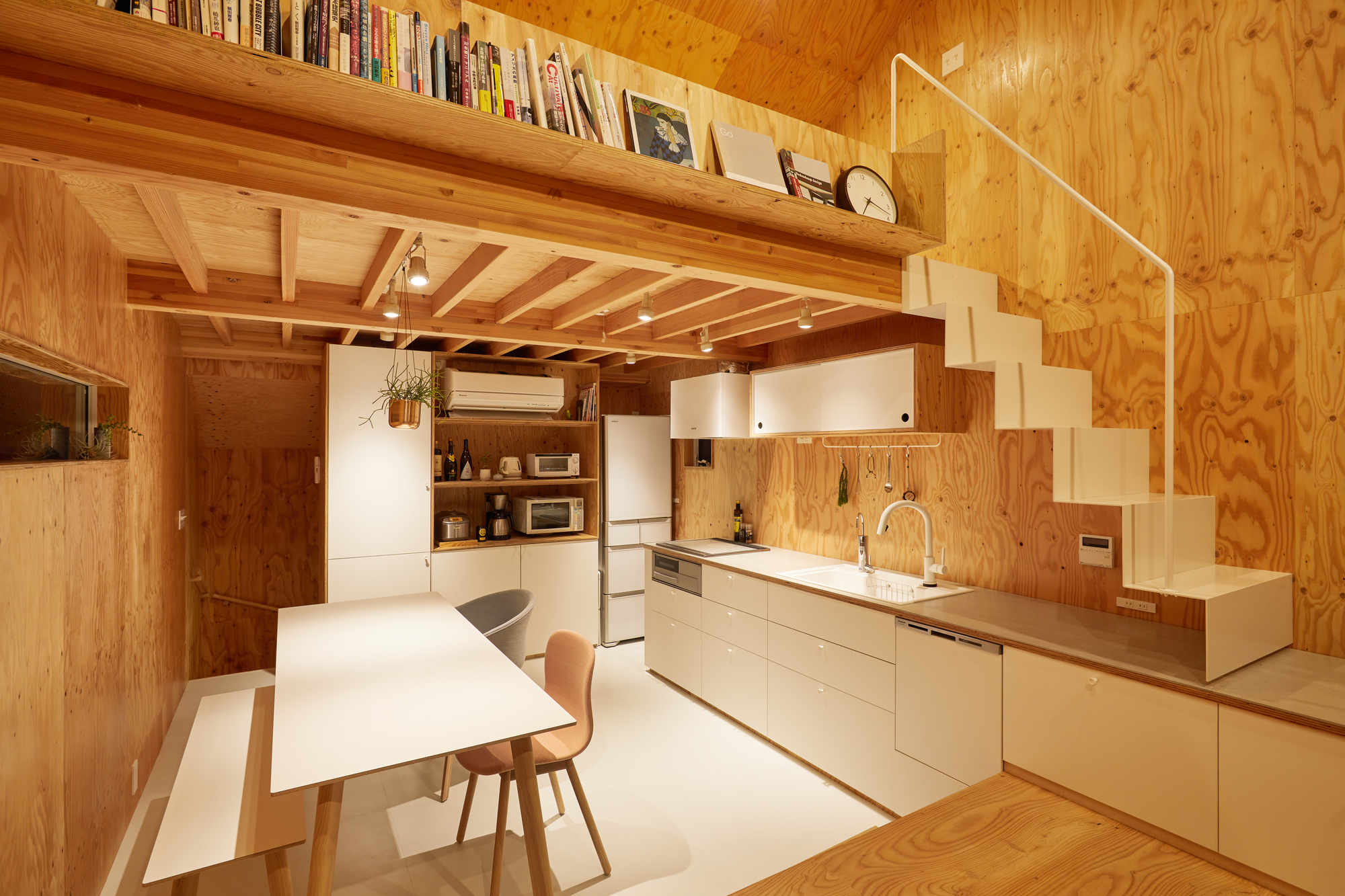 Gallery Of Milk Carton House Tenhachi Architect Interior