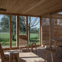 La Petite Maison / 2M26 - Beam, Windows, Deck