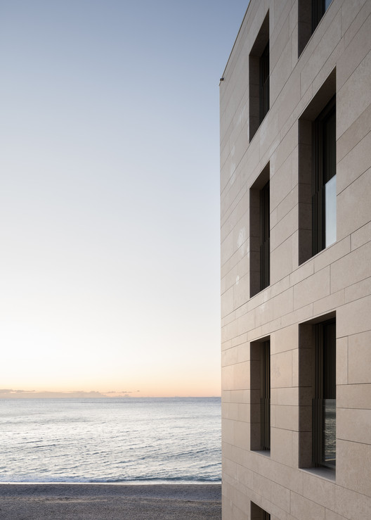 A House in the Sea  / Studio Marco Ciarlo Associati + Studio Daniele - Exterior Photography, Facade