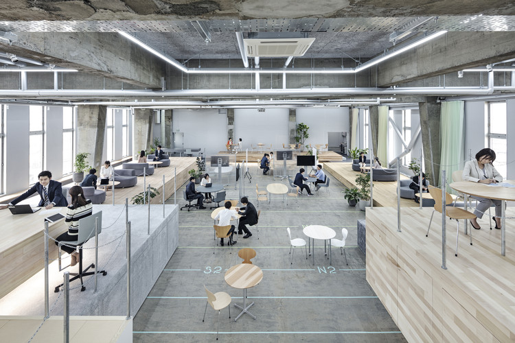 CODO /Suzuyo Head Office / Shuhei Goto Architects - Table, Chair