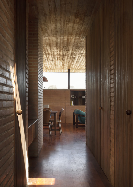 House in Cunha / Arquipélago Arquitetos - Interior Photography, Wood