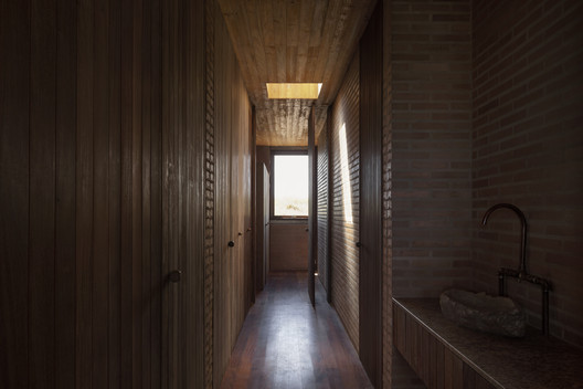 House in Cunha / Arquipélago Arquitetos - Interior Photography, Wood
