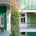 GHESKIO Tuberculosis Hospital / MASS Design Group - Interior Photography, Hospital , Facade