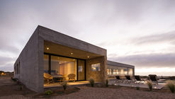 Casa PI / Benjamin Goñi Arquitectos + Claro + Westendarp Arquitectos