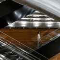Reading a Bridge / Cheng Tsung FENG - Interior Photography, Stairs, Beam, Handrail, Steel
