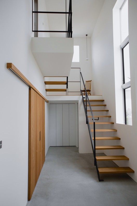 OHE House / ALTS Design Office - Interior Photography, Stairs, Windows, Handrail