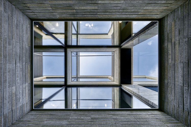 Turning Cube House / A'DUS [Architectural Designer Cluster] - Interior Photography, Windows, Facade