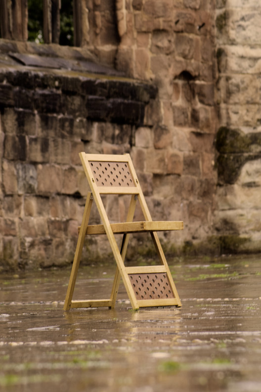 E Pluribus Unum, The Chapel of Many / Sebastian Hicks - Interior Photography, Chair