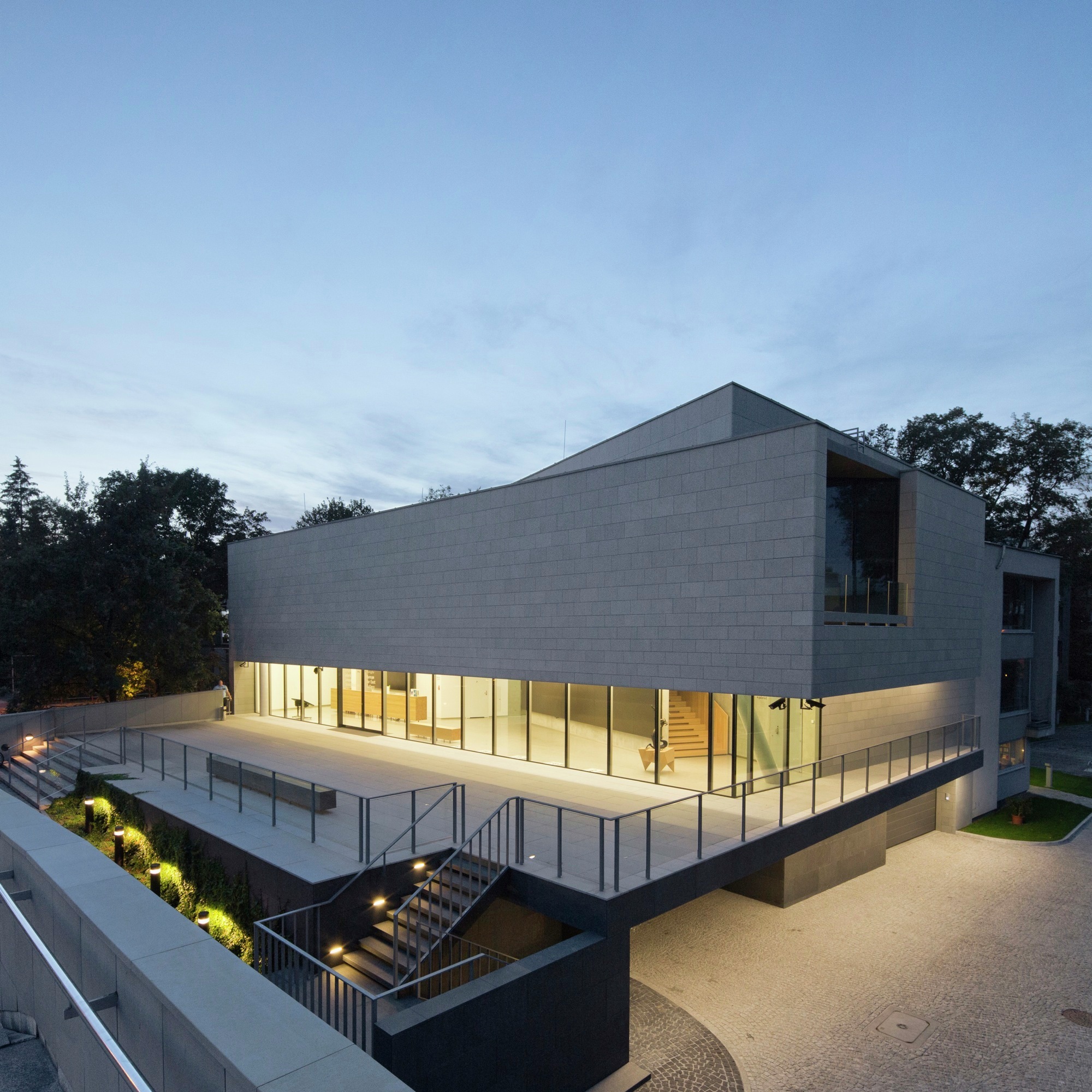 Gallery of Architecture of Exhibition Spaces: 23 Art Galleries around ...
