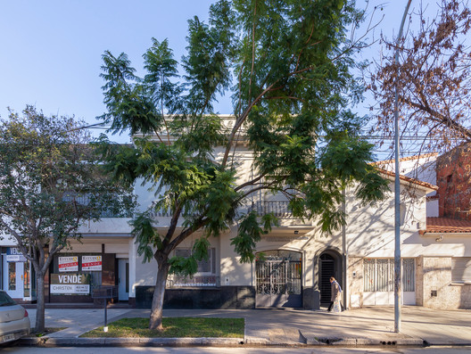 Surveying Professionals College in Santa Fe / Estudio Irigoyen, Navarro Arquitectos - Exterior Photography