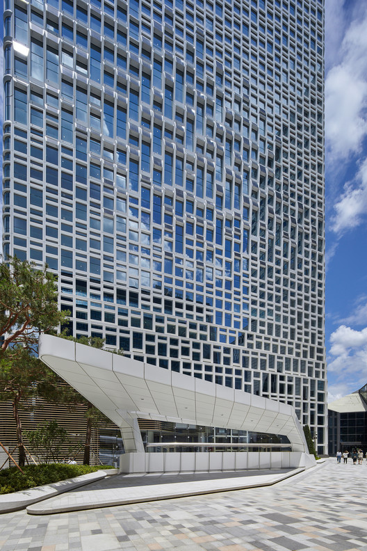 UNStudio conclui obras de reforma da sede da Hanwha em Seul - Imagem 6 de 19