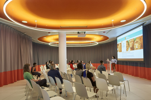 RISD Student Success Center / WORKac RISD Student Success Center / WORKac - Interior Photography, Dining room, Chair