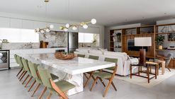 Apartamento Praia Mansa / Leandro Garcia