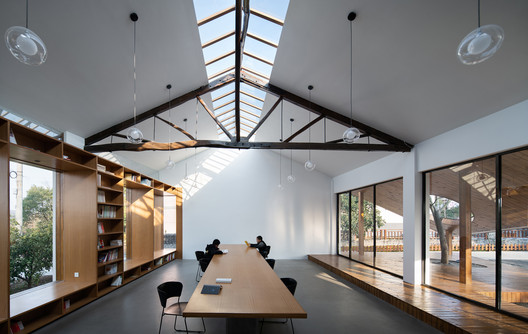 Edificio de actividades de la aldea MaJiaLong / Mix Architecture Edificio de actividades de la aldea MaJiaLong / Mix Architecture - Fotografía interior, Vidrio