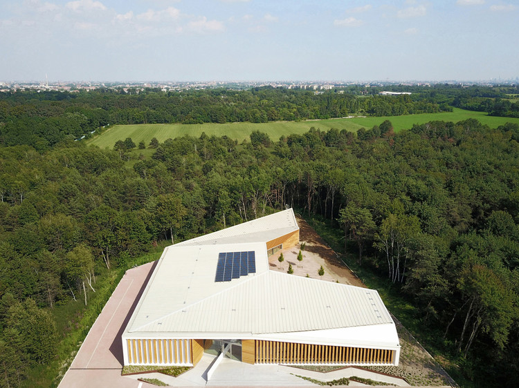 Wood Court Restaurant / INS Ilaria Nava Studio - Exterior Photography, Forest