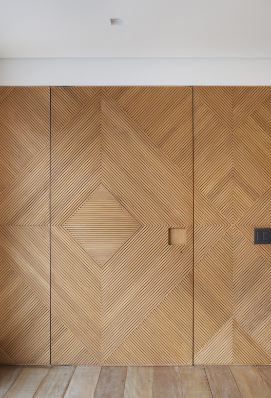 Apartamento Núcleo  / MAB3 Arquitetura - Fotografia de Interiores, Porta