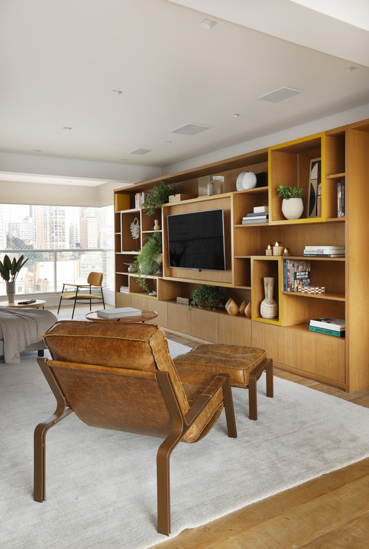 Apartamento Núcleo  / MAB3 Arquitetura - Fotografia de Interiores, Cadeira, Viga