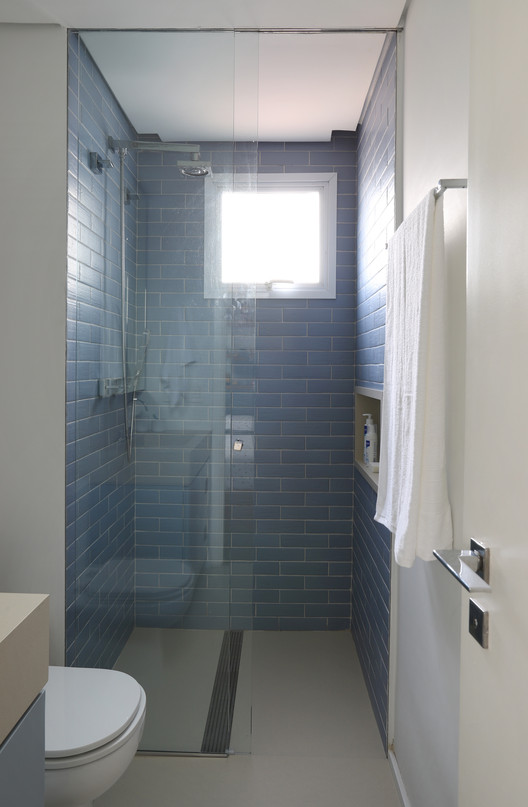 Apartamento Núcleo  / MAB3 Arquitetura - Fotografia de Interiores, Banheiro, Pia, Chuveiro