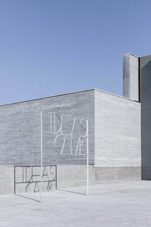 Camping IDEAS Qixing Xigang / Ruer Architectural Design - Fotografia de Exterior, Concreto