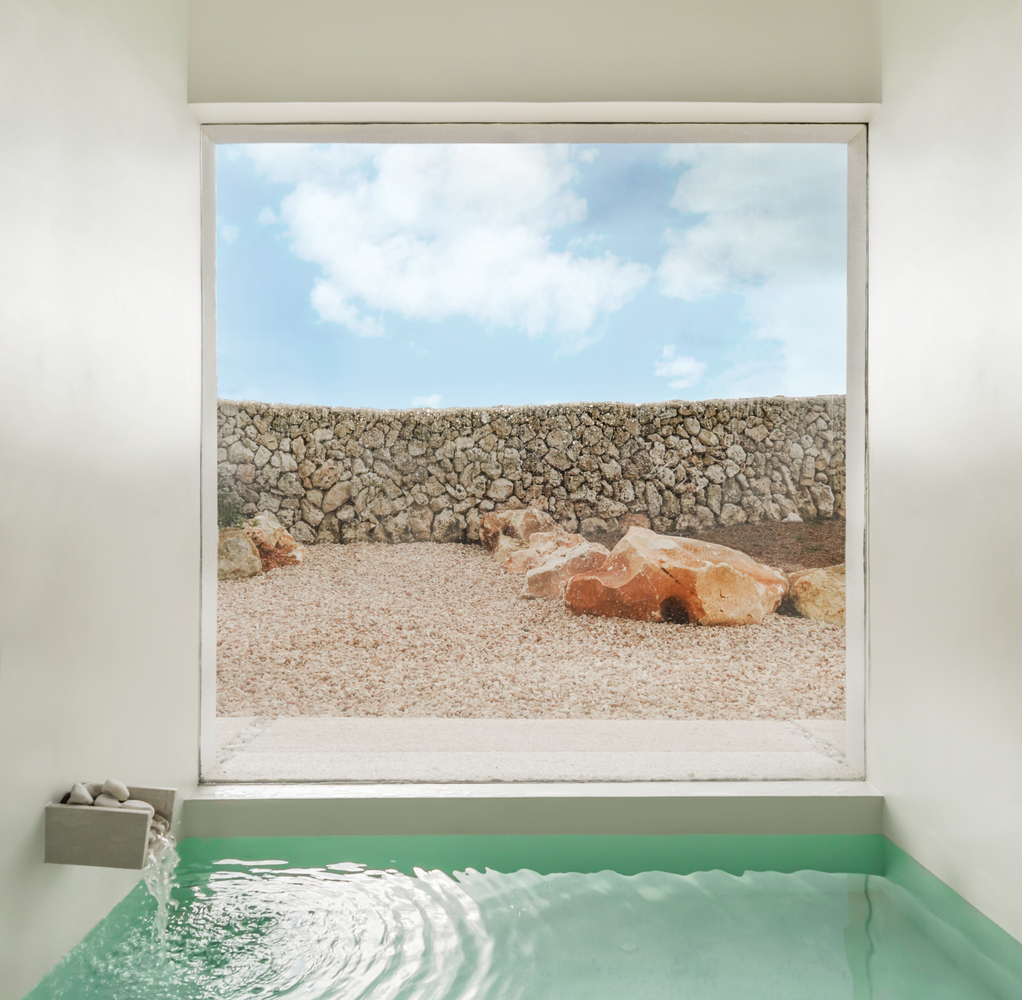 E House / Marina Senabre