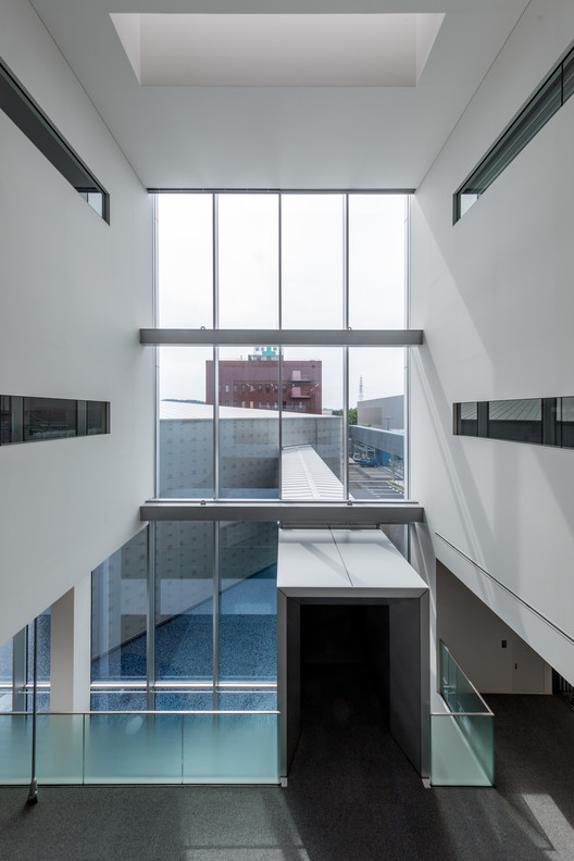 水的陈列室 / 竹中工务店 - 室内图, 厨房, 玻璃