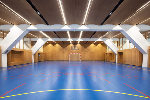 Alice Milliat Gymnasium / Marjan Hessamfar & Joe Vérons architectes associés - Interior Photography, Beam