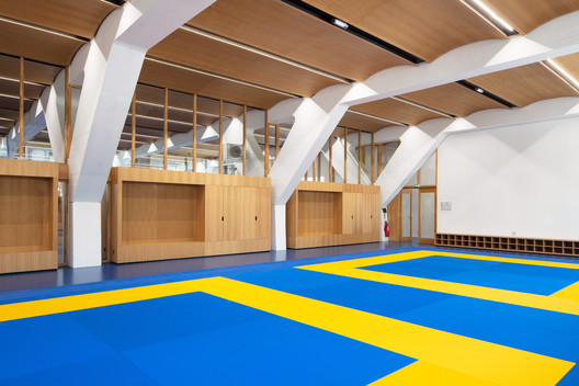 Alice Milliat Gymnasium / Marjan Hessamfar & Joe Vérons architectes associés - Interior Photography