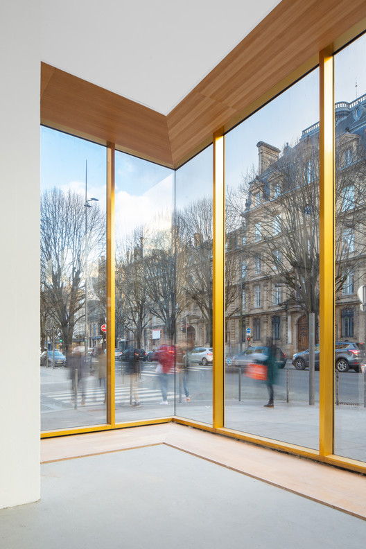 Alice Milliat Gymnasium / Marjan Hessamfar & Joe Vérons architectes associés - Interior Photography, Glass
