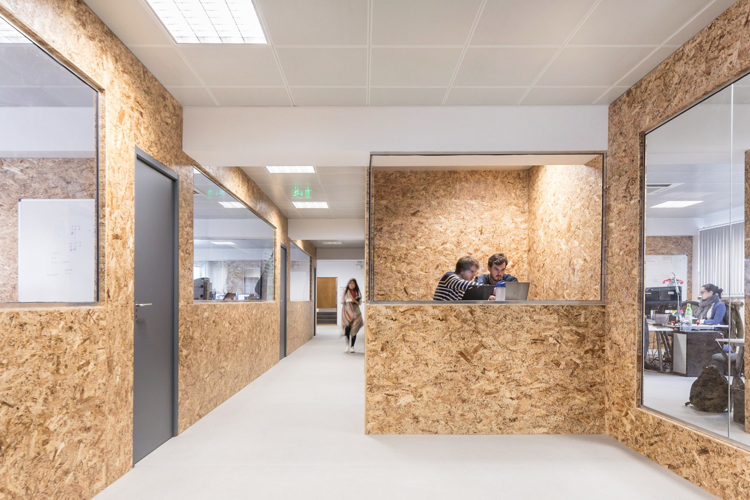 Gallery of The Versatility of OSB Panels in 12 Projects - 5