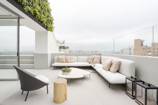 Apartamento RMP / Triplex Arquitetura - Fotografia de Interiores, Sala de Estar, Mesa, Sofá