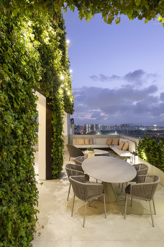 Apartamento RMP / Triplex Arquitetura - Fotografia de Exterior, Mesa, Cadeira, Jardim, Pátio