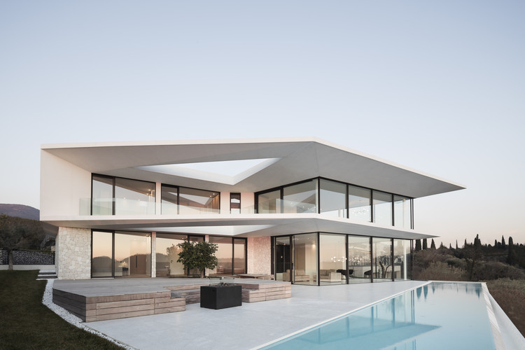 Villa Belvedere / Perathoner Architects - More Images