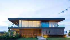 Canto House / Studio Kyze Arquitetura e Design