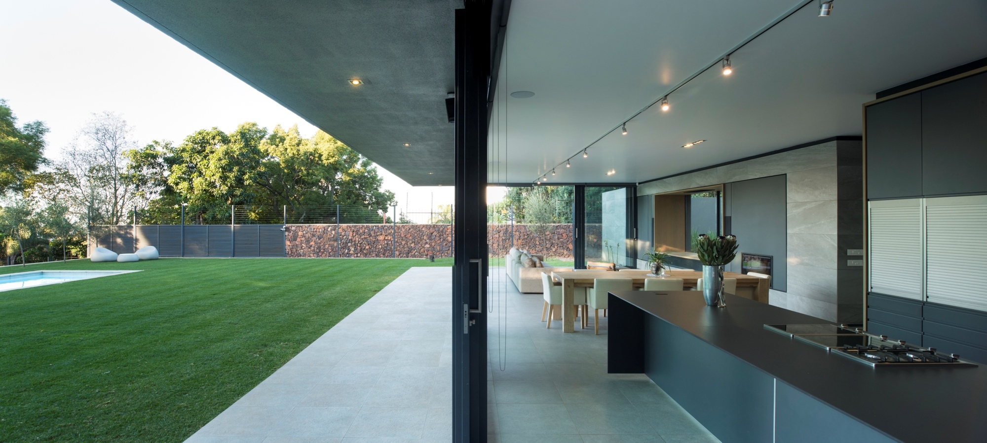Gallery of The TERRACE House / W design architecture studio - 10