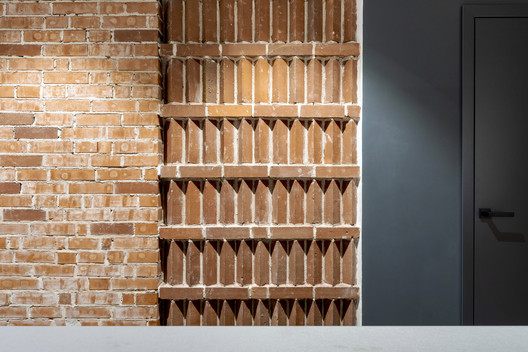 Loft Green Office / Maxim Calujac - Interior Photography, Wood, Brick