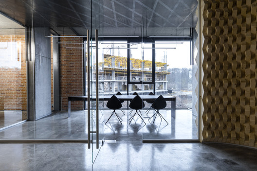 Loft Green Office / Maxim Calujac - Interior Photography, Glass