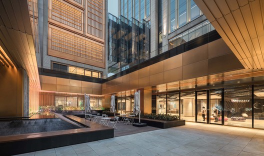 外滩金融中心南区商场 / Kokaistudios 外滩金融中心南区商场 / Kokaistudios - 室内图, 厨房, 表皮, 玻璃