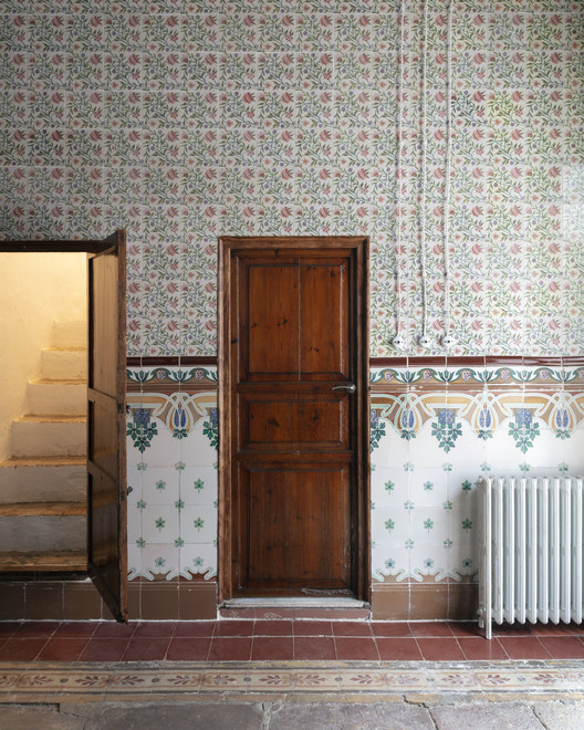 House Ca la Maña / Fent Estudi Coop V - Interior Photography, Wood, Door