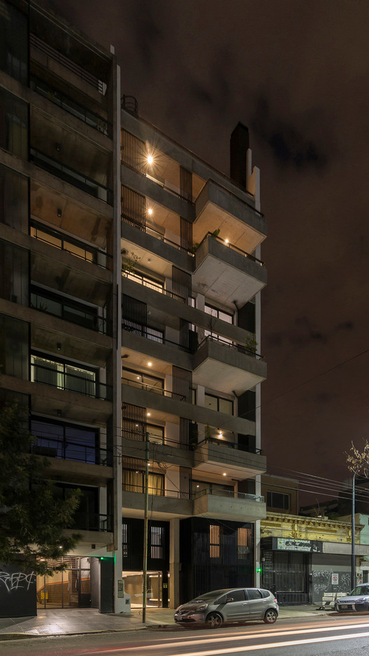 ATH60 Building / Cubero Rubio - Interior Photography, Facade