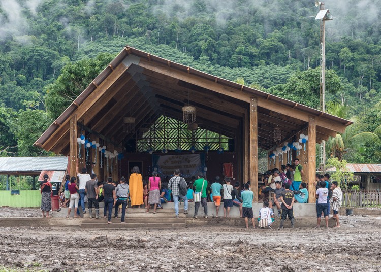 Nuevo local comunal para la Comunidad nativa de Otica / Semillas - Más Imágenes