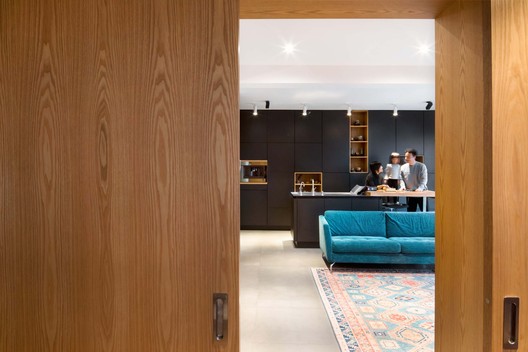 上海莫宅室内 / 刘宇扬建筑事务所 上海莫宅室内 / 刘宇扬建筑事务所 - 室内图, 木头