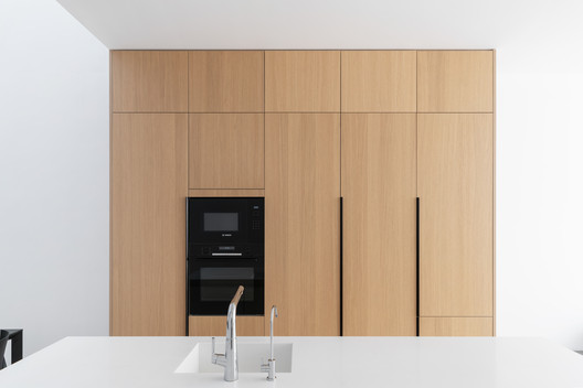 Ferragud House / Carles Faus Arquitectura - Interior Photography, Kitchen, Wood