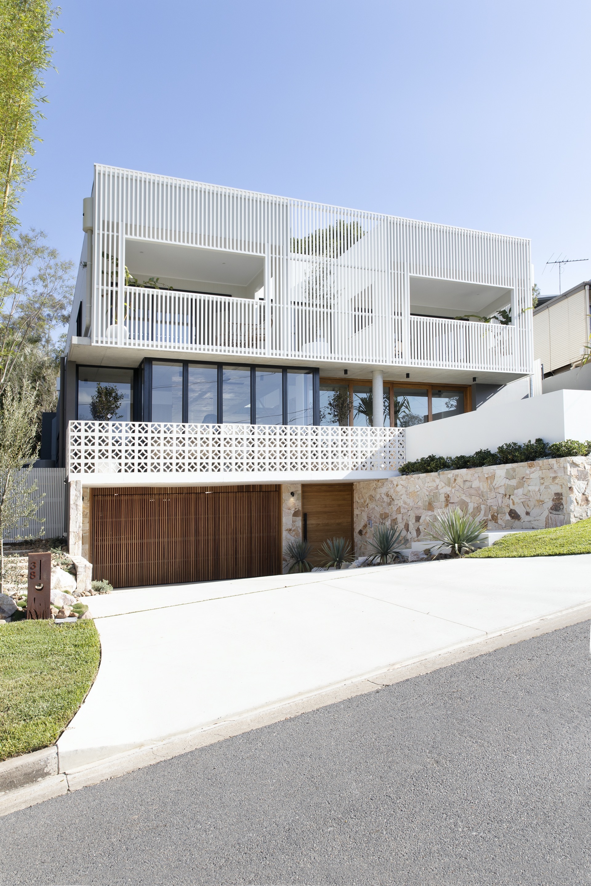 Gallery of Amaroo House / Alexandra Buchanan Architecture - 2