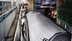 扩建九龙塘宣道小学，狭缝中的音乐厅 / 元新建城 