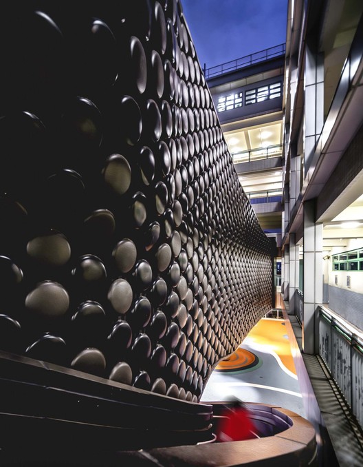 扩建九龙塘宣道小学，狭缝中的音乐厅 / 元新建城  - 室内图