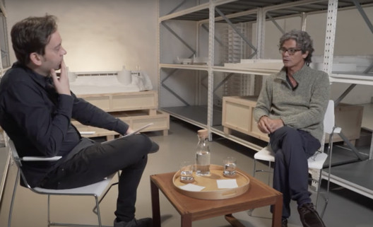 Casa da Arquitectura entrevista a Celso Sim en un evento paralelo de "Infinito Vão - 90 Años de Arquitectura Brasileña"