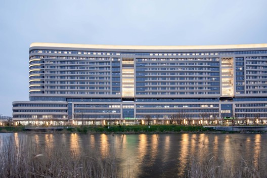 宁波市杭州湾医院 / 深总院-本原医疗建筑设计研究院 宁波市杭州湾医院 / 深总院-本原医疗建筑设计研究院 - 建筑图, 表皮