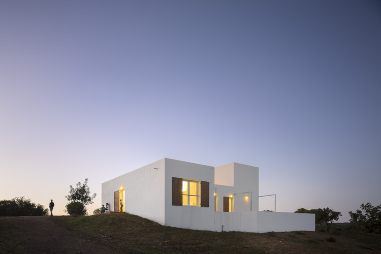 Algarve House / tip architects - Exterior Photography, Facade, Concrete