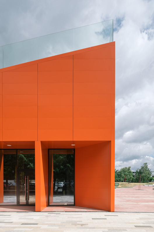Azatlyk Square / DROM - Exterior Photography, Facade