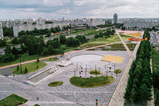 Azatlyk Square / DROM - Exterior Photography, Garden